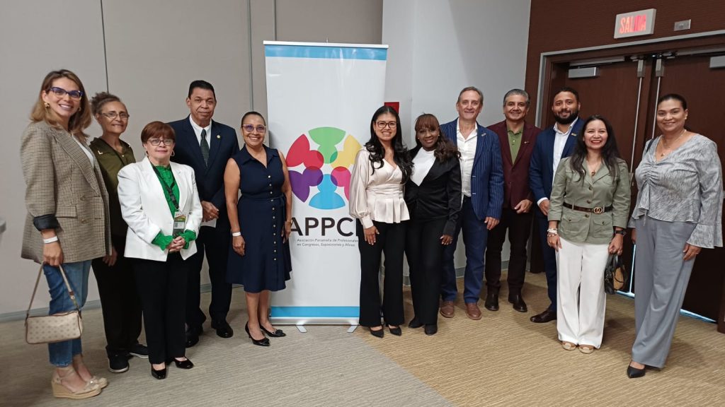 WhatsApp Image 2026-03-10 at 4.39.52 PM (1)_Katlheen Valdés